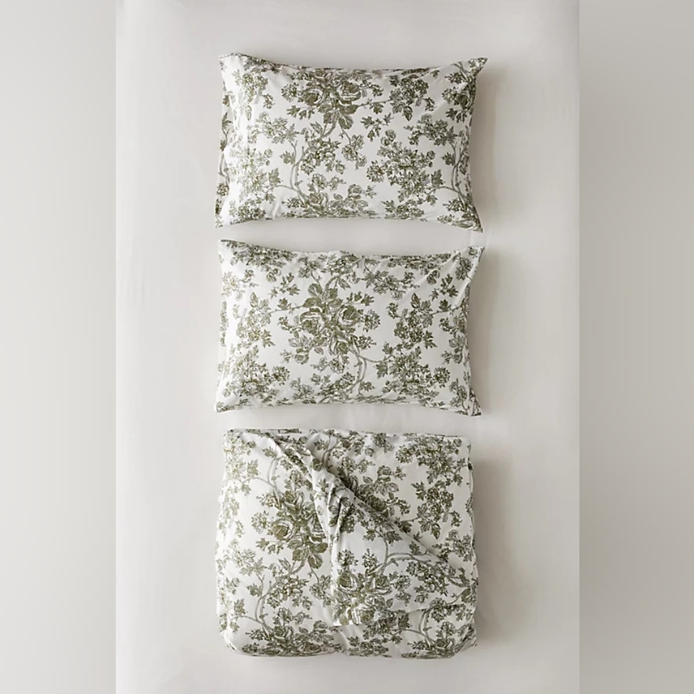 Urban Outfitters Green Toile Duvet Set